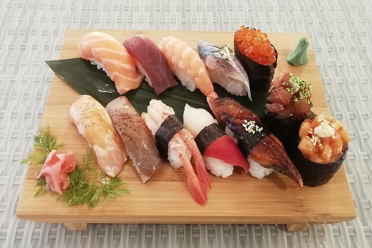 (C) Sabores de Oriente - Sushi Variado